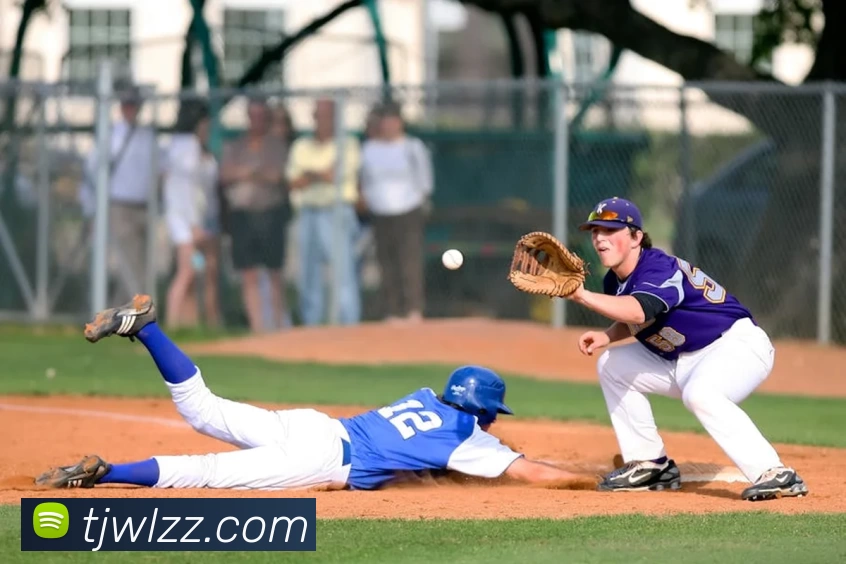 华体会体育APP 体育赛事宣传图